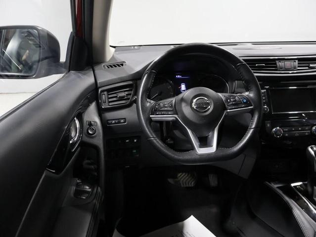 Photo of 2019 Scarlet Ember Tintcoat Nissan Rogue