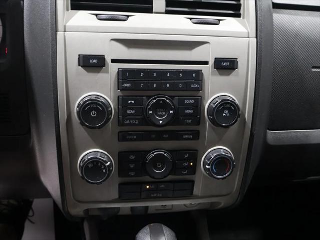 Photo of 2012 Black Ford Escape