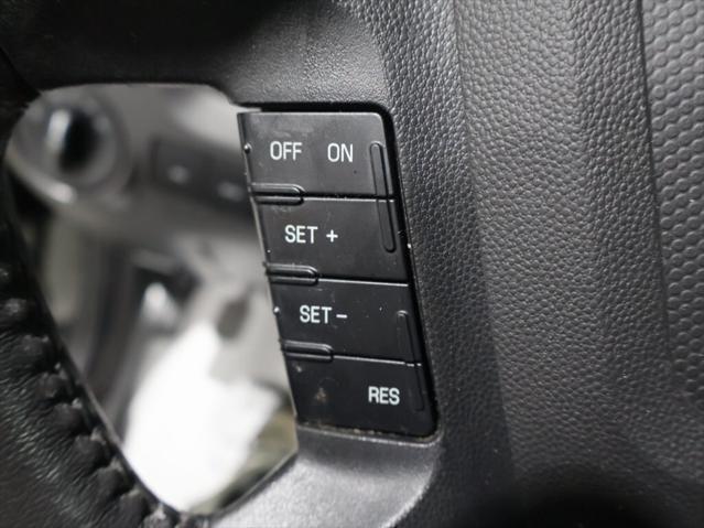 Photo of 2012 Black Ford Escape