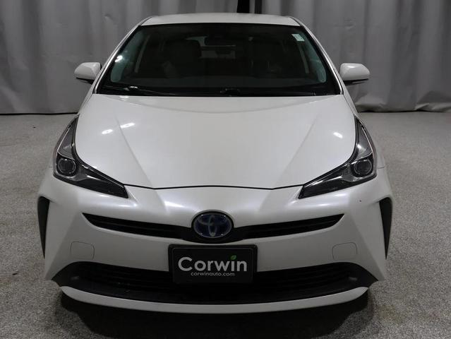 Photo of 2019 Blizzard Pearl Toyota Prius