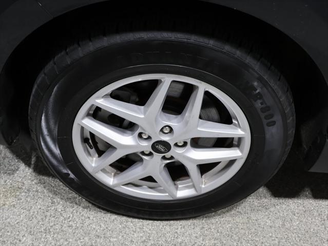 Photo of 2023 Agate Black Ford Edge