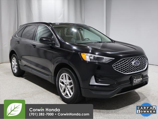 Photo of 2023 Agate Black Ford Edge