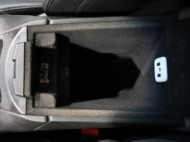 Photo of 2017 Stellar Black Cadillac XT5