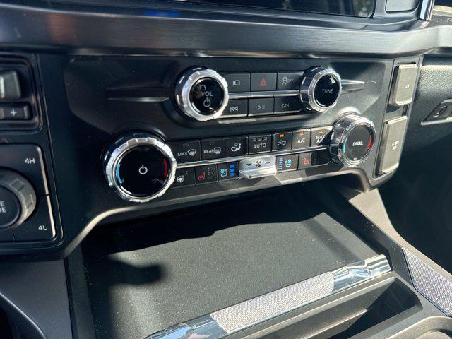 Photo of 2025 Star White Metallic Tri-Coat Ford F-350