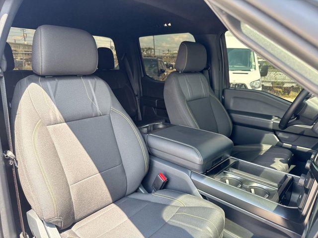 Photo of 2024 Carbonized Gray Metallic Ford F-150