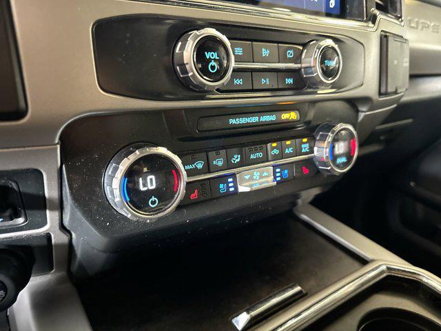 Photo of 2022 Star White Metallic Tri-Coat Ford F-350