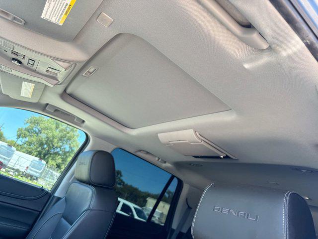 Photo of 2018 Satin Steel Metallic GMC Yukon