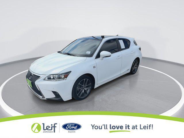 Photo of 2015 White Lexus CT 200h