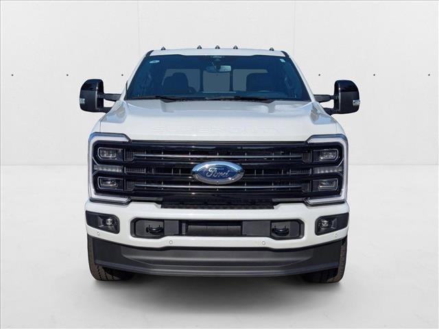 Photo of 2025 Star White Metallic Tri-Coat Ford F-350