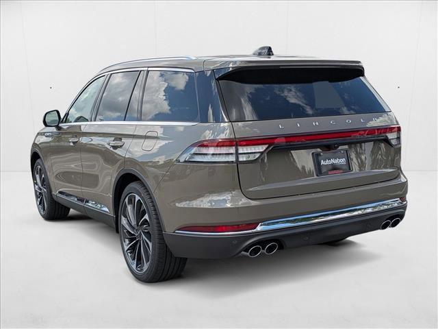 Photo of 2025 Harbor Gray Clearcoat Lincoln Aviator