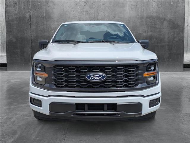 Photo of 2025 Oxford White Ford F-150