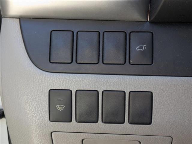 Photo of 2014 Blizzard Pearl Toyota Highlander