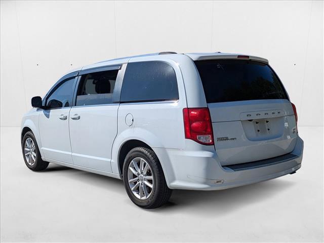 Photo of 2019 White Knuckle Clearcoat Dodge Grand Caravan