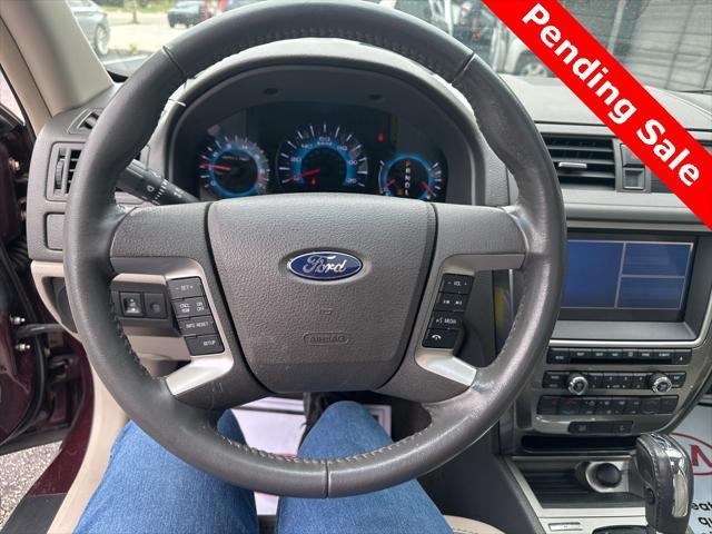 Photo of 2011 Bordeaux Reserve Metallic Ford Fusion