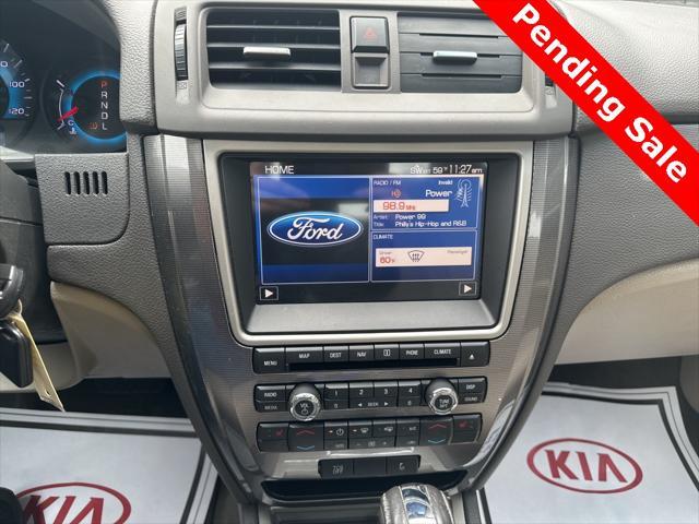 Photo of 2011 Bordeaux Reserve Metallic Ford Fusion
