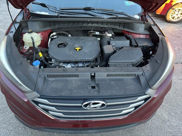 Photo of 2018 Gemstone Red Hyundai TUCSON