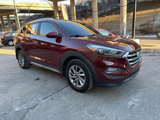 Photo of 2018 Gemstone Red Hyundai TUCSON