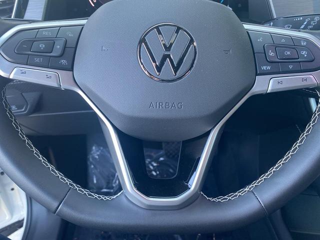 Photo of 2026 White Volkswagen Atlas Cross Sport