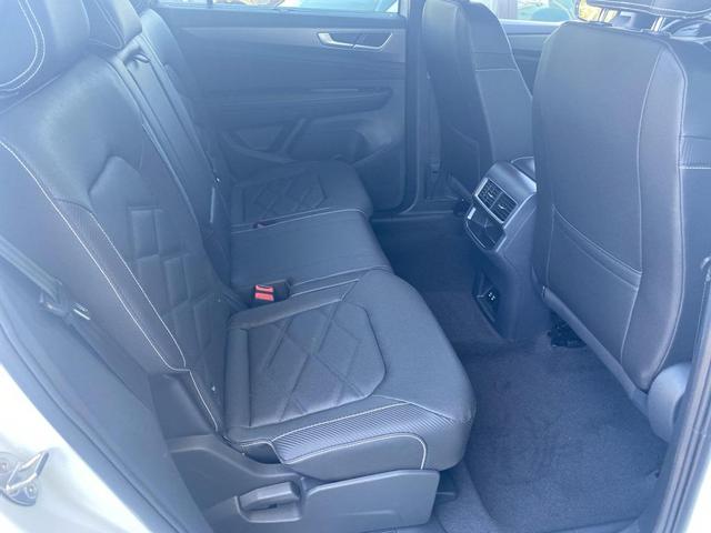 Photo of 2026 White Volkswagen Atlas Cross Sport