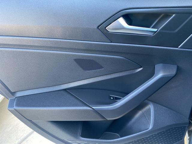 Photo of 2024 Platinum Gray Metallic Volkswagen Jetta