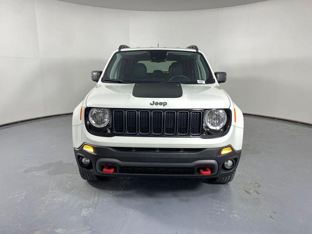 Photo of 2021 Alpine White Clearcoat Jeep Renegade