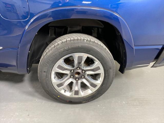 Photo of 2023 Patriot Blue Pearlcoat RAM 1500