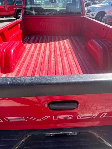 Photo of 2006 Red Chevrolet Silverado 1500