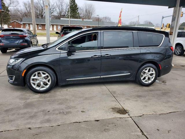 2017 Chrysler Pacifica