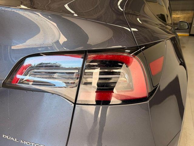 Photo of 2023 Gray Tesla Model Y