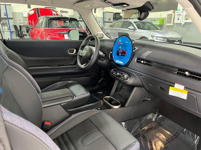 Photo of 2025 Midnight Black II Metallic MINI Hardtop