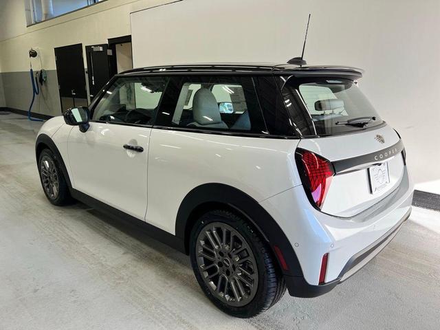 Photo of 2025 Nanuq White Metallic MINI Hardtop
