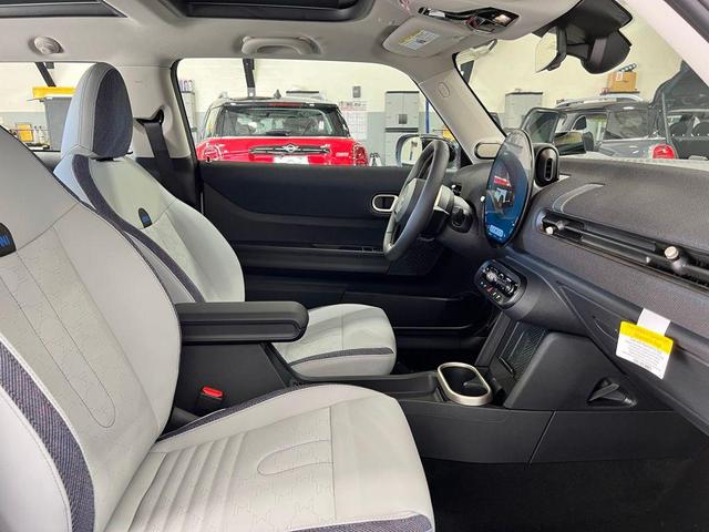 Photo of 2025 Nanuq White Metallic MINI Hardtop