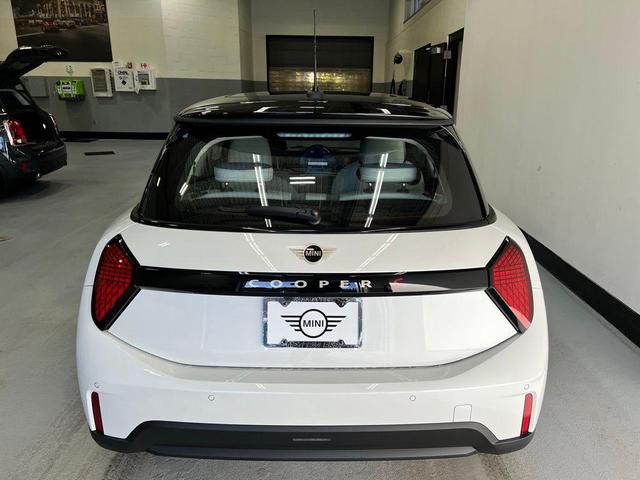 Photo of 2025 Nanuq White Metallic MINI Hardtop
