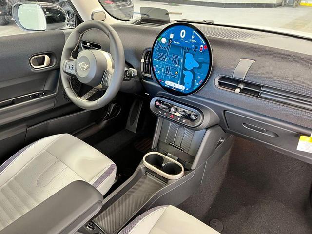 Photo of 2025 Nanuq White Metallic MINI Hardtop