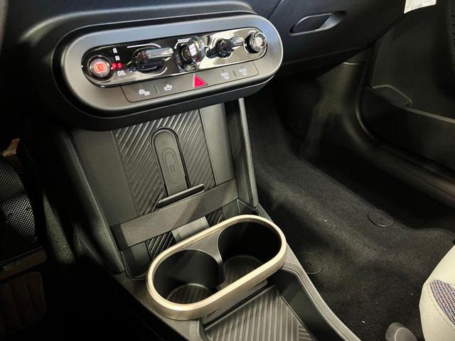 Photo of 2025 Nanuq White Metallic MINI Hardtop