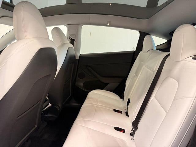 Photo of 2023 Gray Tesla Model Y