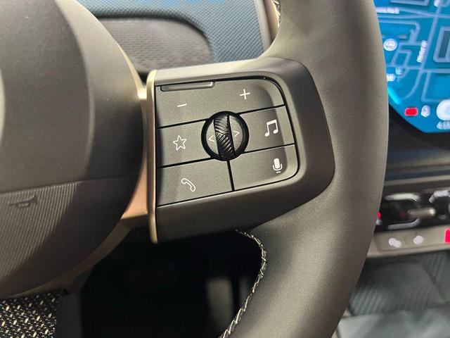 Photo of 2025 Melting Silver III Metallic MINI Countryman