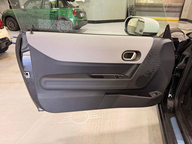 Photo of 2025 Midnight Black II Metallic MINI Hardtop