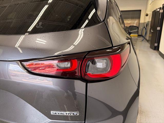 Photo of 2022 Machine Gray Metallic Mazda CX-5