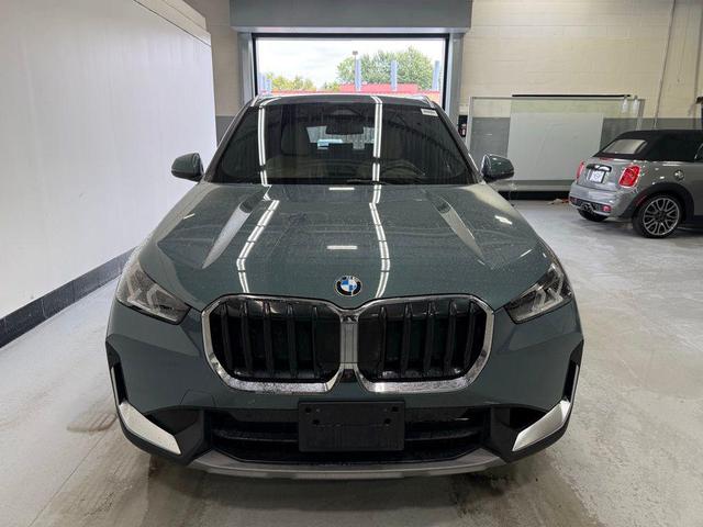 Photo of 2023 Green BMW X1