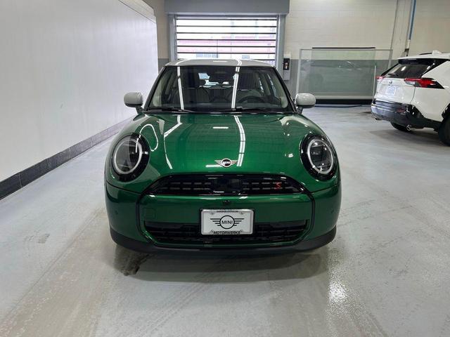 Photo of 2025 British Racing Green IV Metallic MINI Hardtop