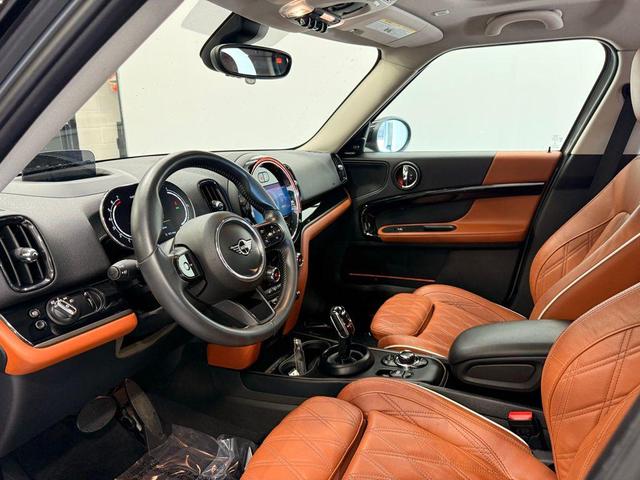 Photo of 2023 Moonwalk Grey Metallic MINI Countryman