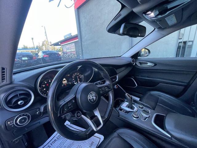 Photo of 2020 Vesuvio Gray Metallic Alfa Romeo Giulia