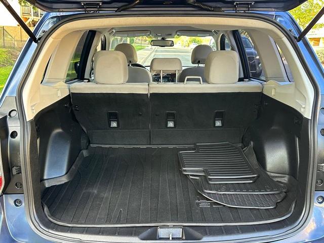Photo of 2014 Marine Blue Pearl Subaru Forester