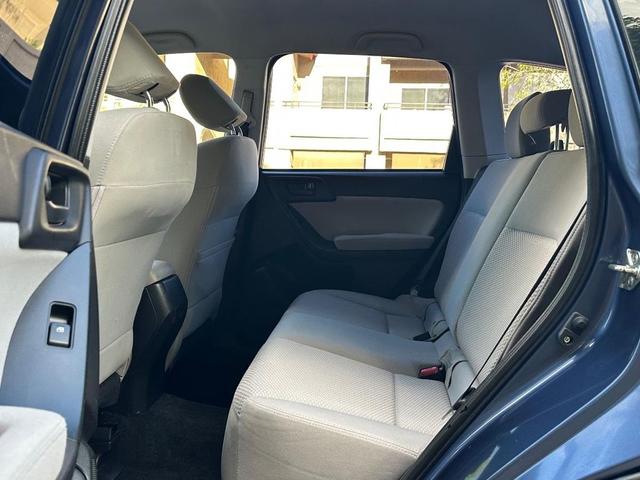 Photo of 2014 Marine Blue Pearl Subaru Forester