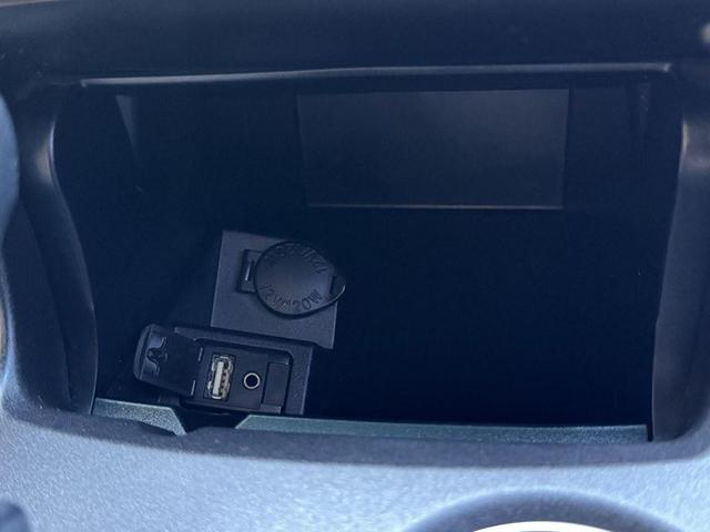 Photo of 2015 Predawn Gray Mica Toyota Camry