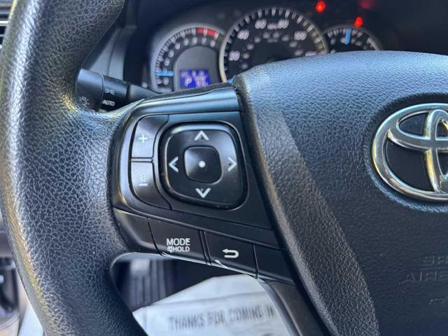 Photo of 2015 Predawn Gray Mica Toyota Camry