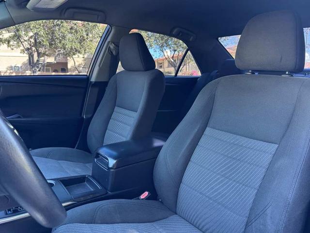 Photo of 2015 Predawn Gray Mica Toyota Camry