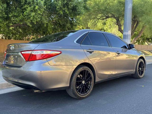 Photo of 2015 Predawn Gray Mica Toyota Camry