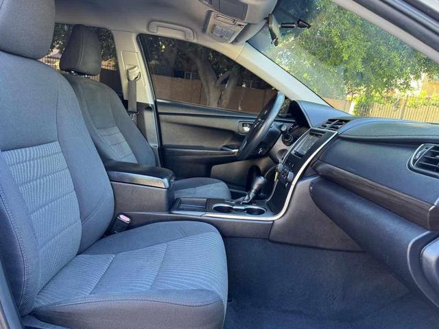 Photo of 2015 Predawn Gray Mica Toyota Camry